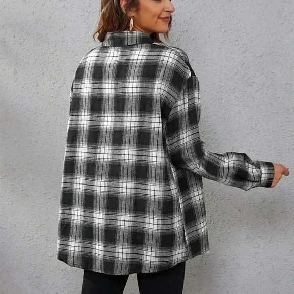 Black and White Casual Womens Plaid Print Drop Shoulder Shirt - Picture 2 of 5